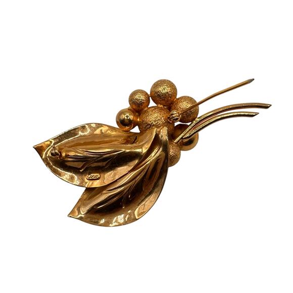 Vintage Coro Brooch Gold Tone Leaf Berries Large Pin Mid Century Modern - Picture 4 of 10